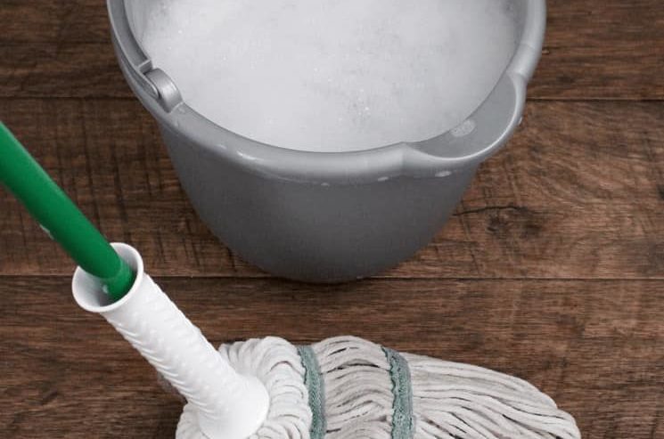 Grease-Cutting Floor Cleaner