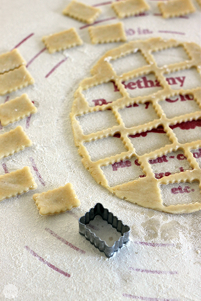 Dressing Up Pie Crusts