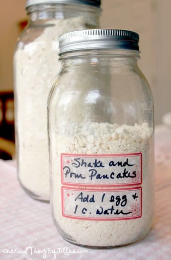 Homemade "Shake and Pour" Pancake Mix!-image