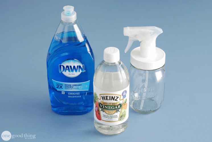 Cleaning Your Tub & Shower with blue dawn dish soap blue dawn dish soap, vinegar, and a spray bottle