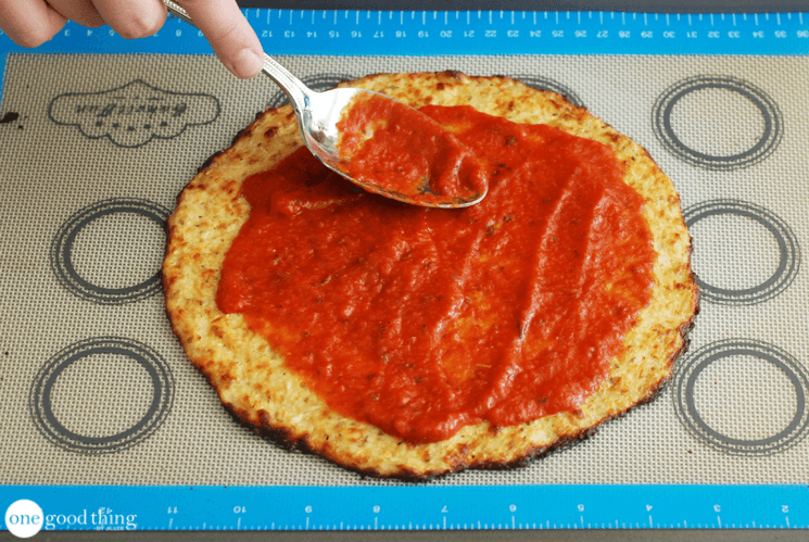 cauliflower pizza crust