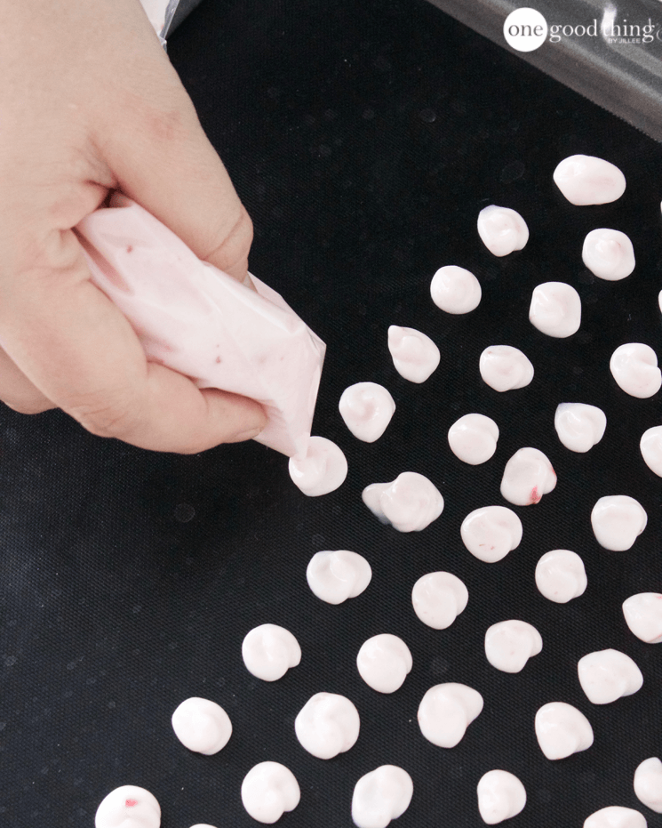 Frozen Yogurt Dots