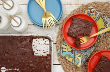 Mom's Nacagdoches Chocolate Cake