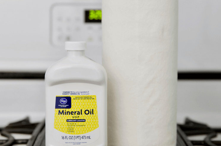 Clean Up Oil Splatters