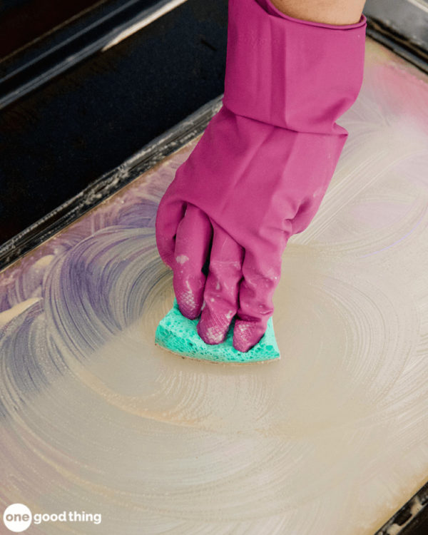 14 Amazing Uses For Bar Keepers Friend