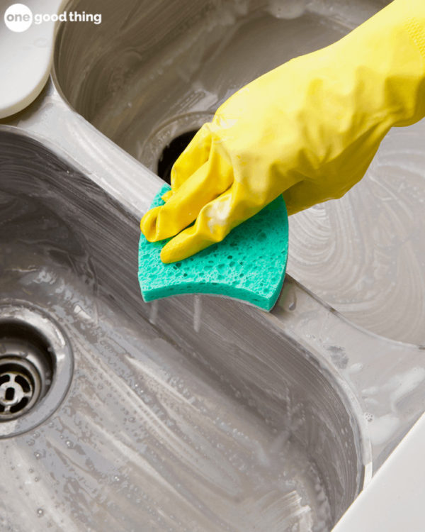 14 Amazing Uses For Bar Keepers Friend