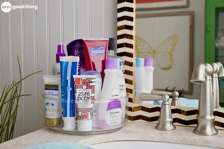 hair products lazy susan hacks hair products in a lazy susan on a bathroom counter