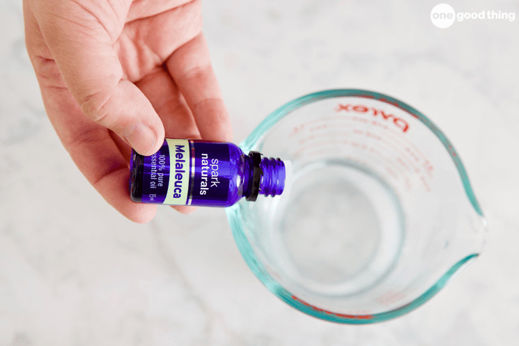 How To Clean Your Hairbrush