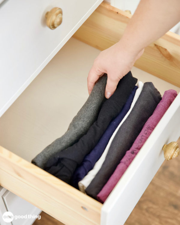 Wondering Which Clothes To Hang Or Fold? Here's The Answers