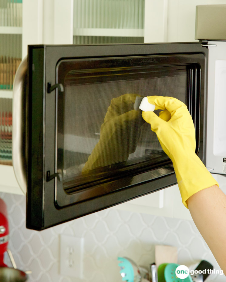 Things You Can Clean With A Magic Eraser