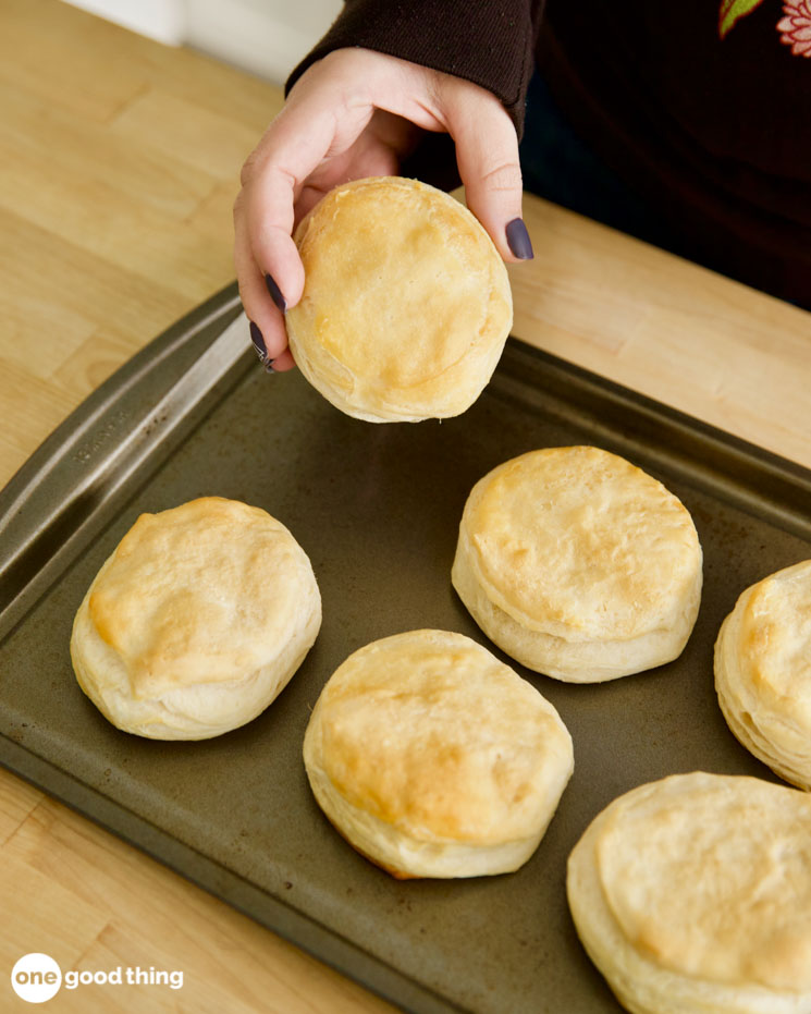 Baking Soda vs. Baking Powder - both are used to make baked goods rise.