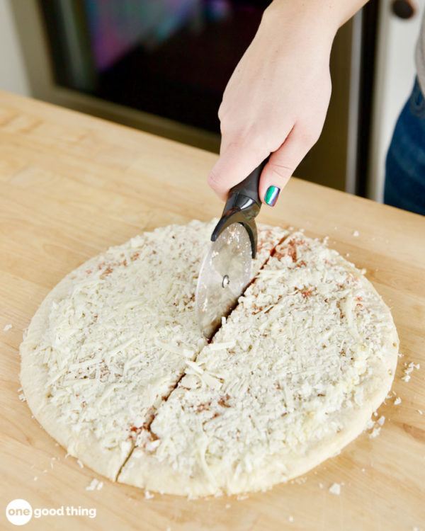 9 Pizza Hacks That Will Make Every Pizza Night Better