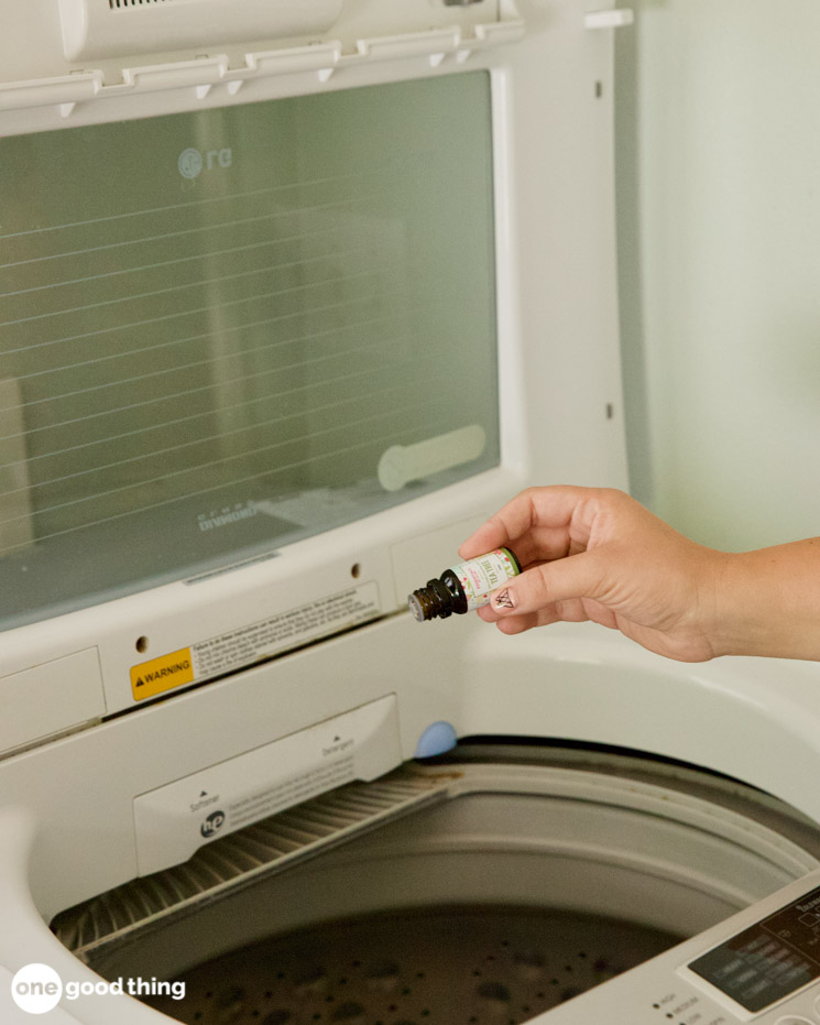 essential oil cleaning hacks