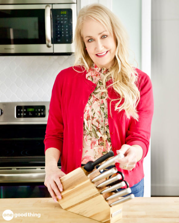 How To Deep Clean Your Knife Block (& Why You Should!)