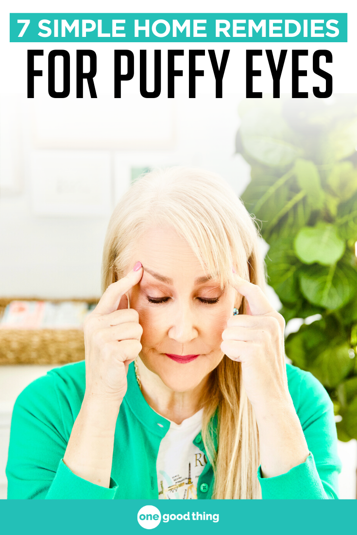 7 Simple & Soothing Home Remedies For Puffy Eyes