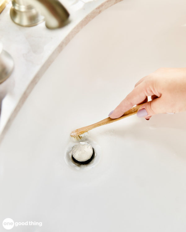 11 Excellent Uses For OxiClean Around The House