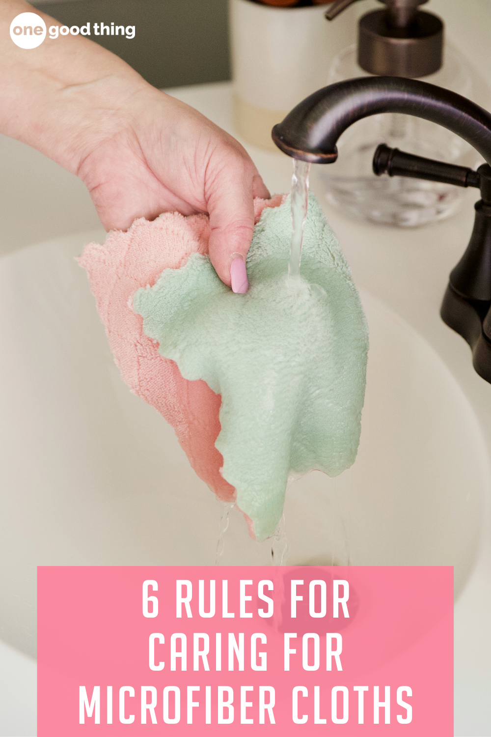 This Is How You Should Clean Microfiber Cloths And Towels