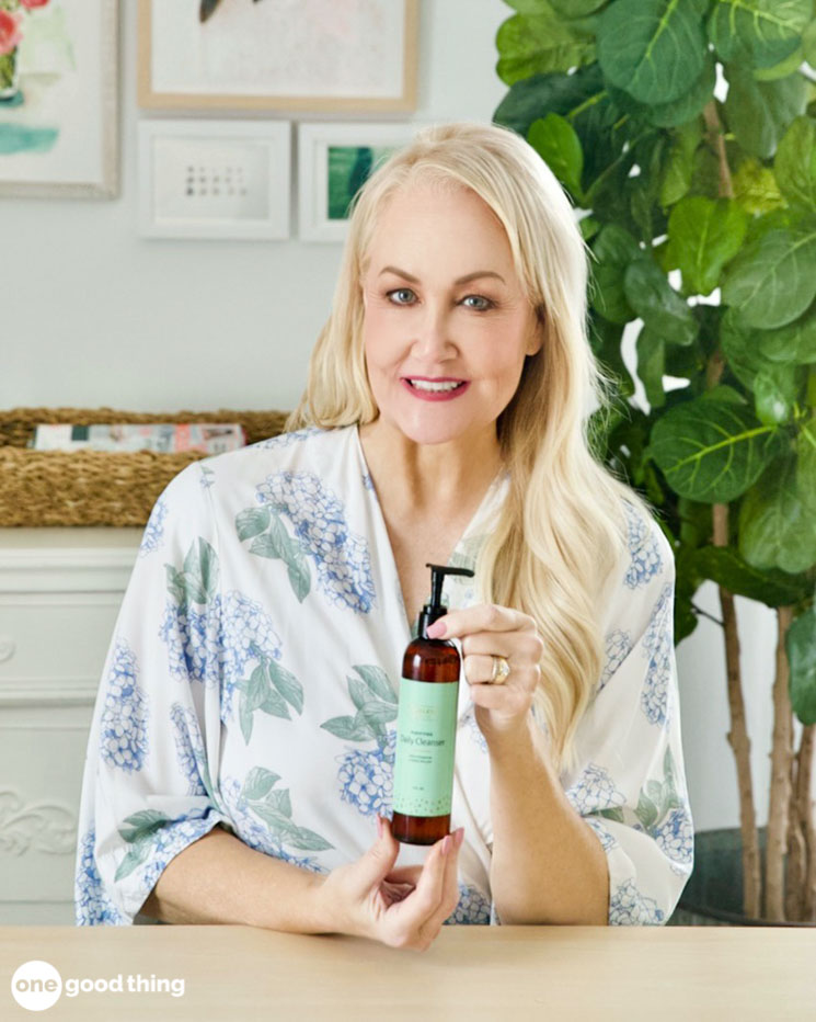 The Best Daily Cleanser For Aging Skin