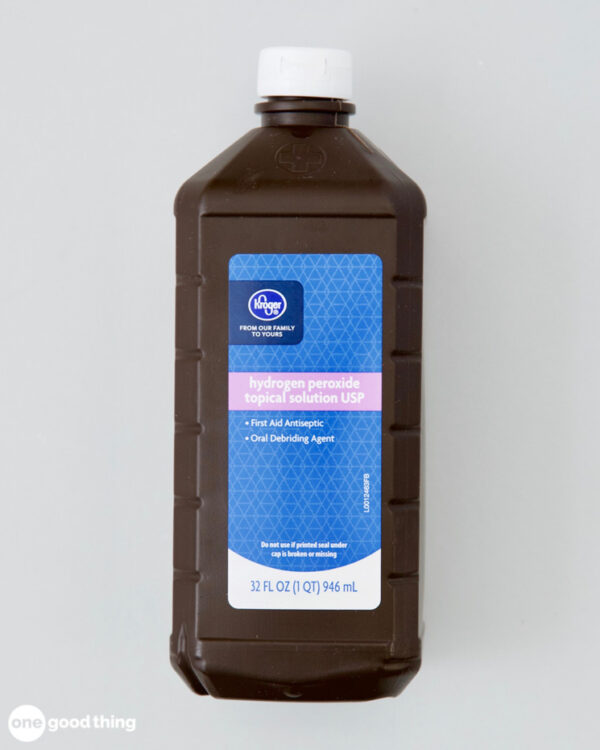 DIY Oxygen Bleach Alternative (Homemade OxiClean)