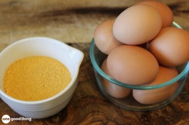 Learning to dehydrate eggs means you can make them last a lot longer on your shelf.